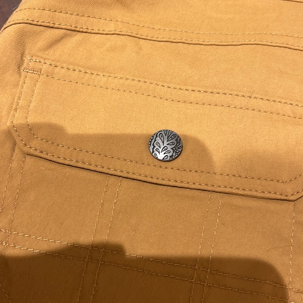 Prana pants💜 - Picture 8 of 11